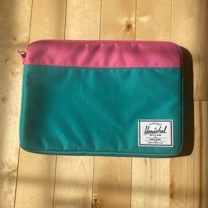 Herschel Laptop Case